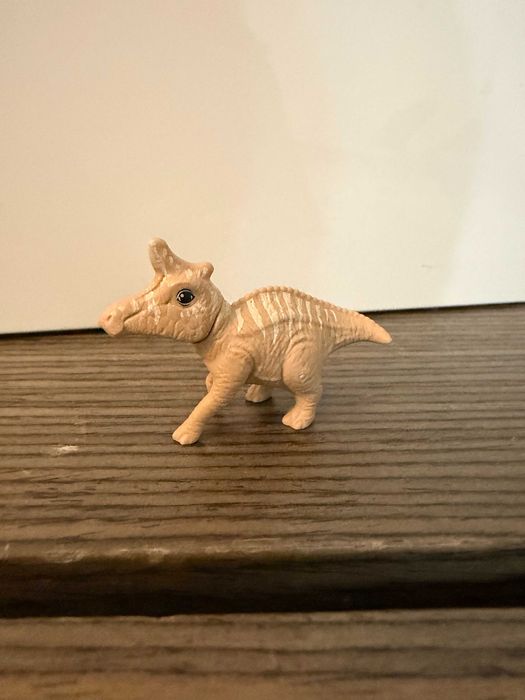 Kinder Collection Natoons Dinosaurs - "Lambeosaurus"