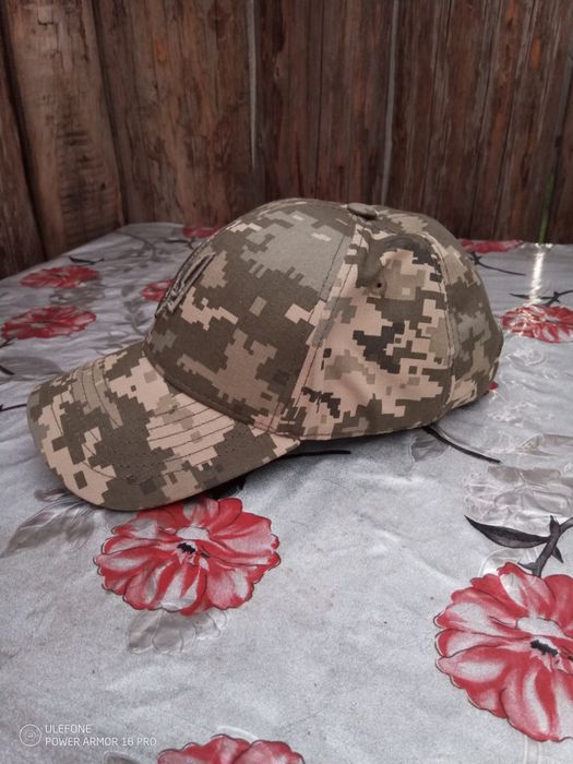 Бейсболки піксель