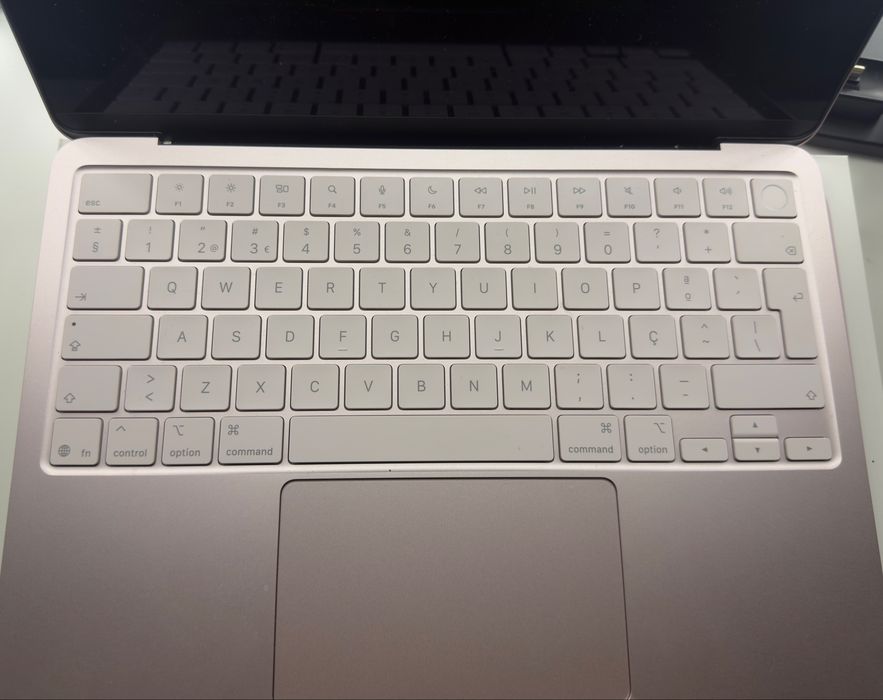 MacBook Neo 13” Rosa — 8GB RAM / 512GB