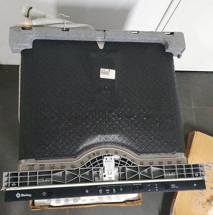 Máquina lavar loiça Balay 3VF300NP