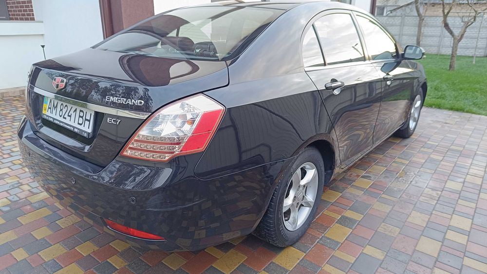 Автомобіль Geely Emgrand EC7, Джилі Емгранд 7