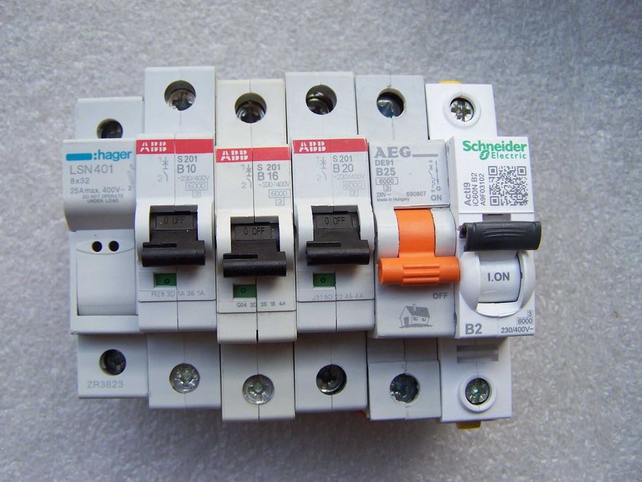 Przedmioty z dziedziny elektryki