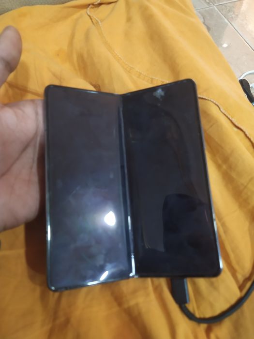 Galaxy Z Fold4 do
