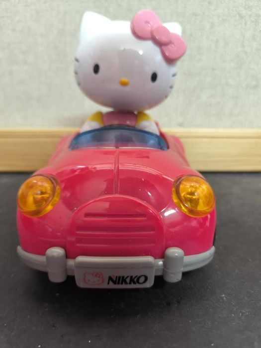 Carro de Brinquedo Hello Kitty