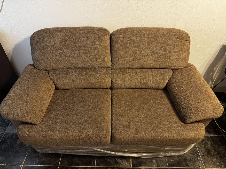Sofa novo 2 lugares