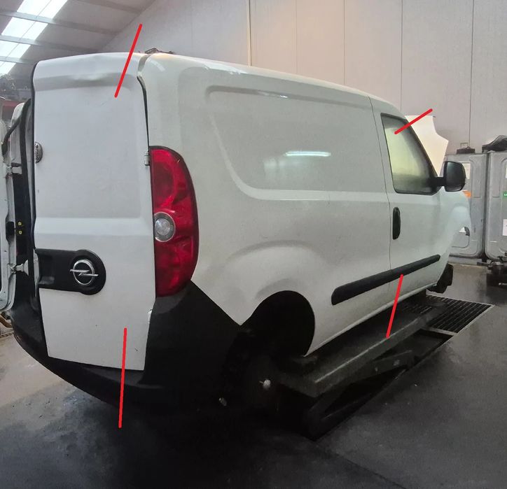 Painel trás direito OPEL Combo Furgão/Combi (X12)