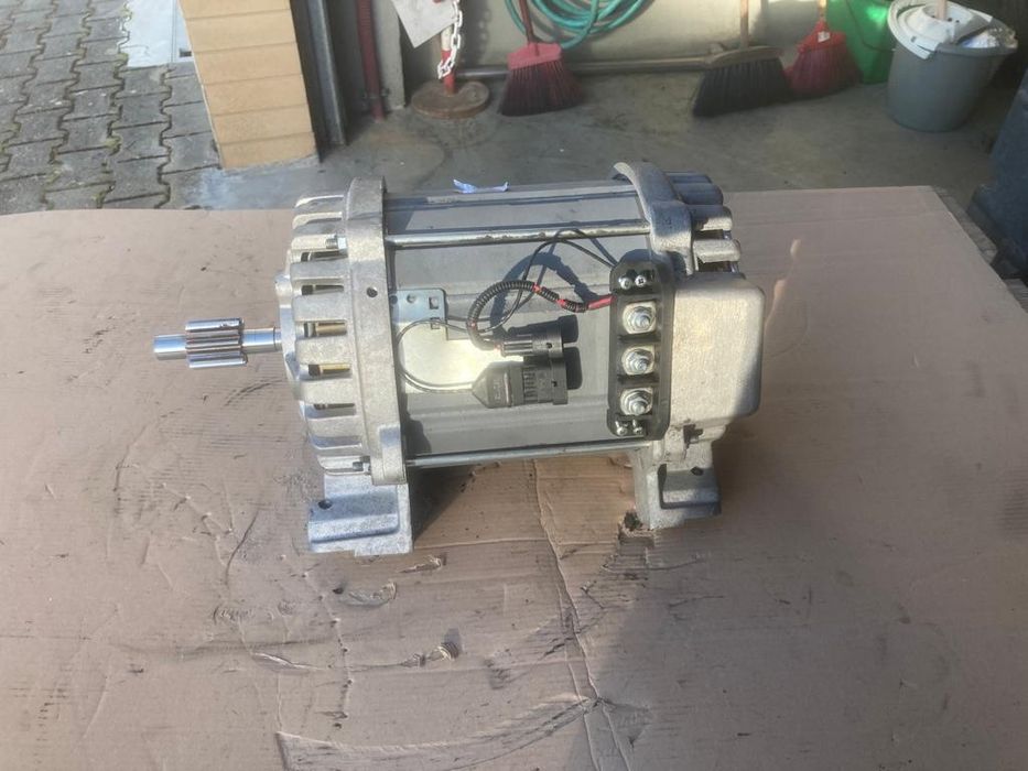 Motor hidráulico empilhador Toyota 7FBMF 25