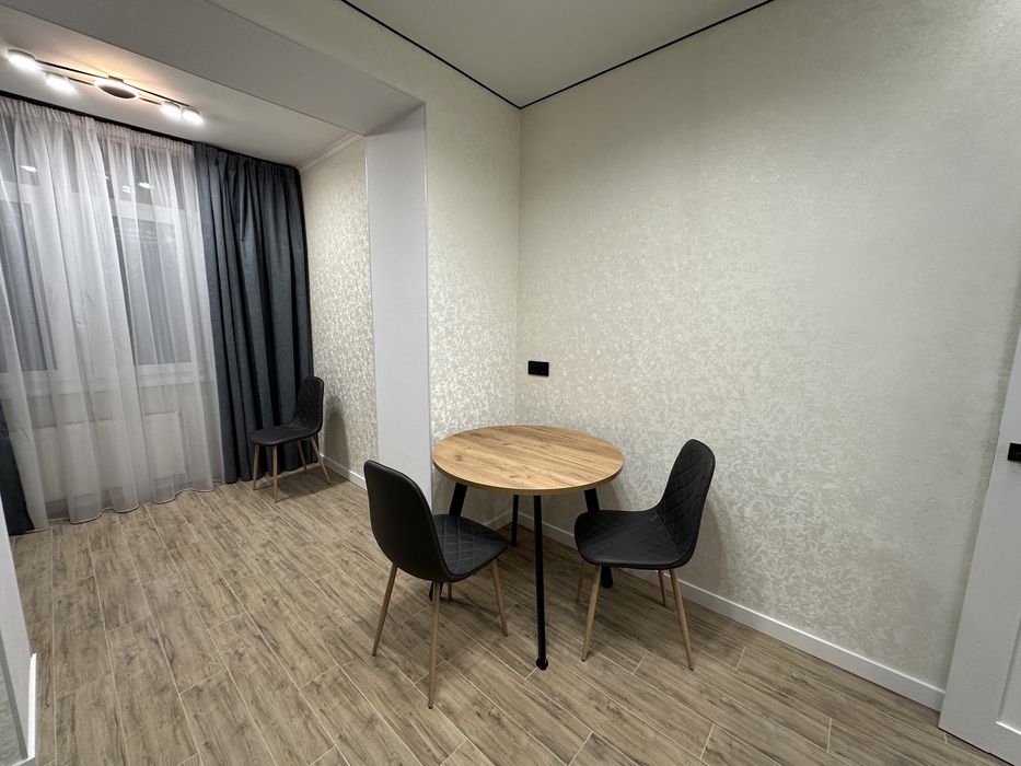 Нова 1 кім. квартира з ремонтом під Києвом / Крюківщина