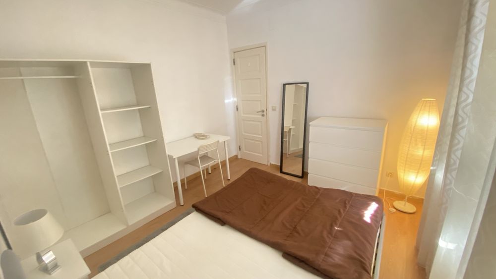 Alugo quarto- Despesas incluídas