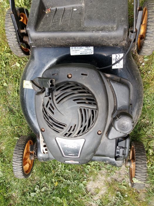 Silnik Briggs stratton do kosiarki