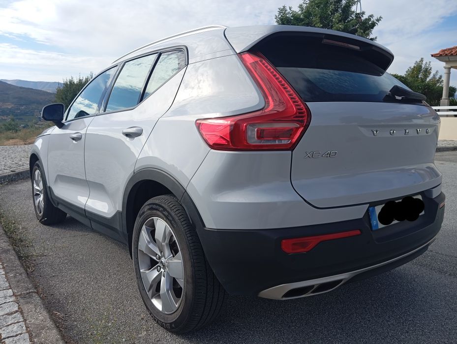 Volvo XC 40 T3 Momentum