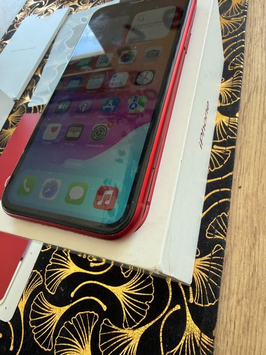 Czerwony  Apple iPhone XR  64GB