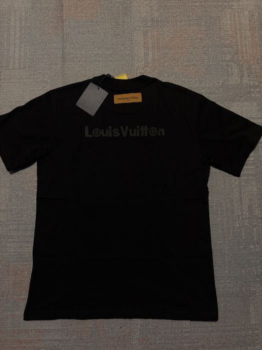 T-shirt LV preto