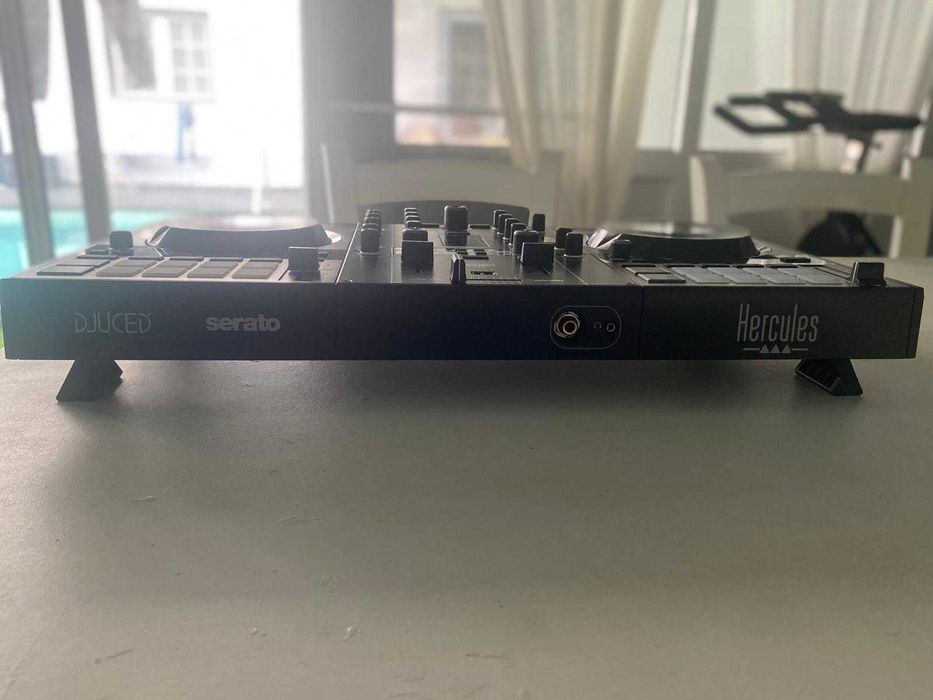 Controlador DJ Hercules Inpulse 500