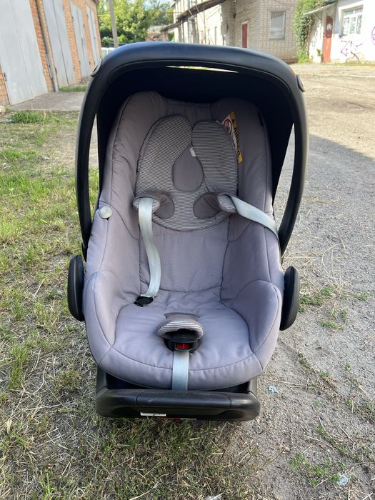 Автокрісло дитяче