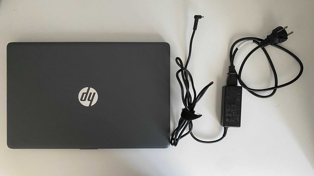 Portátil HP 15-da0xxx Intel Celeron N4000 CPU, 1TB, 4GB como novo