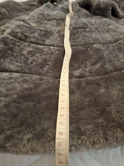 Шуба мутонова,  срібляста