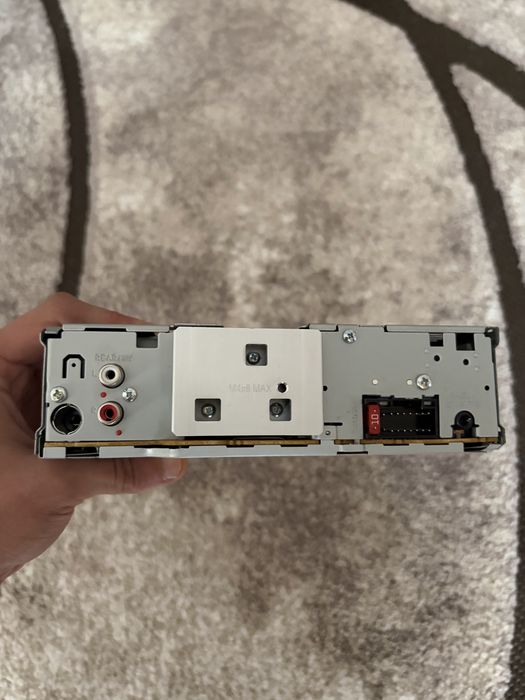 Автомагнитола JVC KD-R421