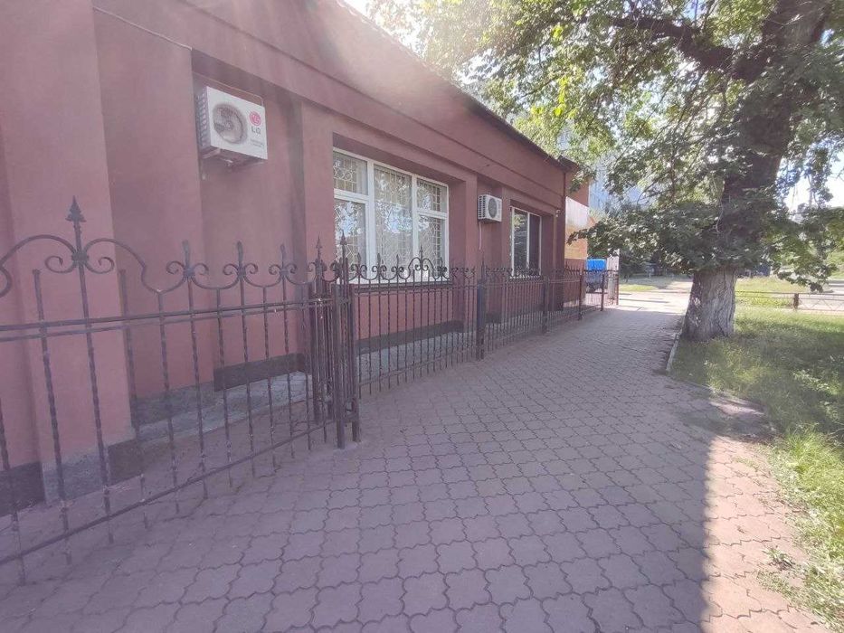 Продаж комерційного приміщення вул. Пастерівська, 25