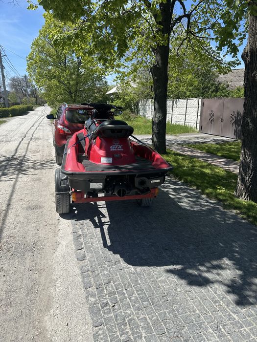 Водный мотоцикл seadoo bombardir 110Л.С
