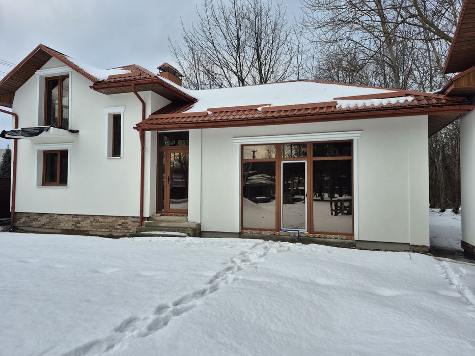 Без комісії. Продам будинок  с.Гора, КМ "Парк Хаус"