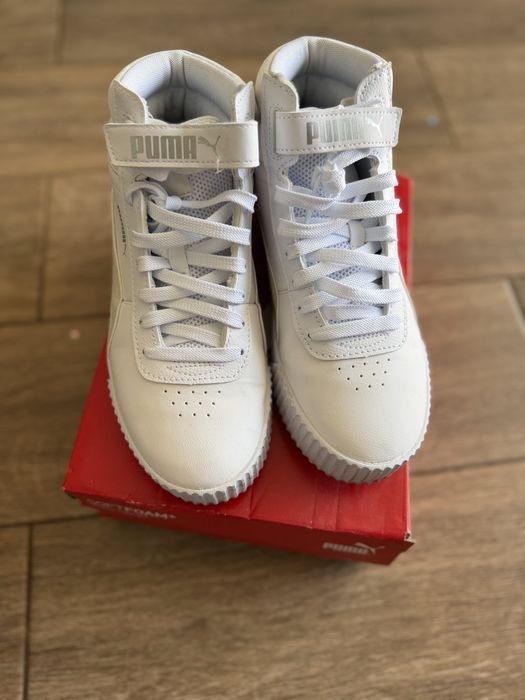Сникерсы Puma 38 р кроссовки