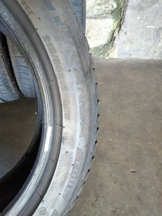 215 50 R18 Bridgestone