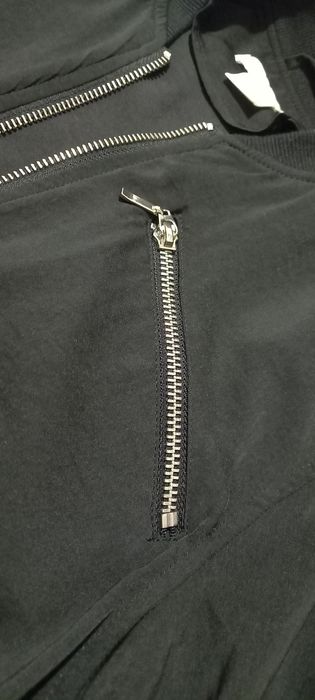 Бомбер, жіноча курточка H&M