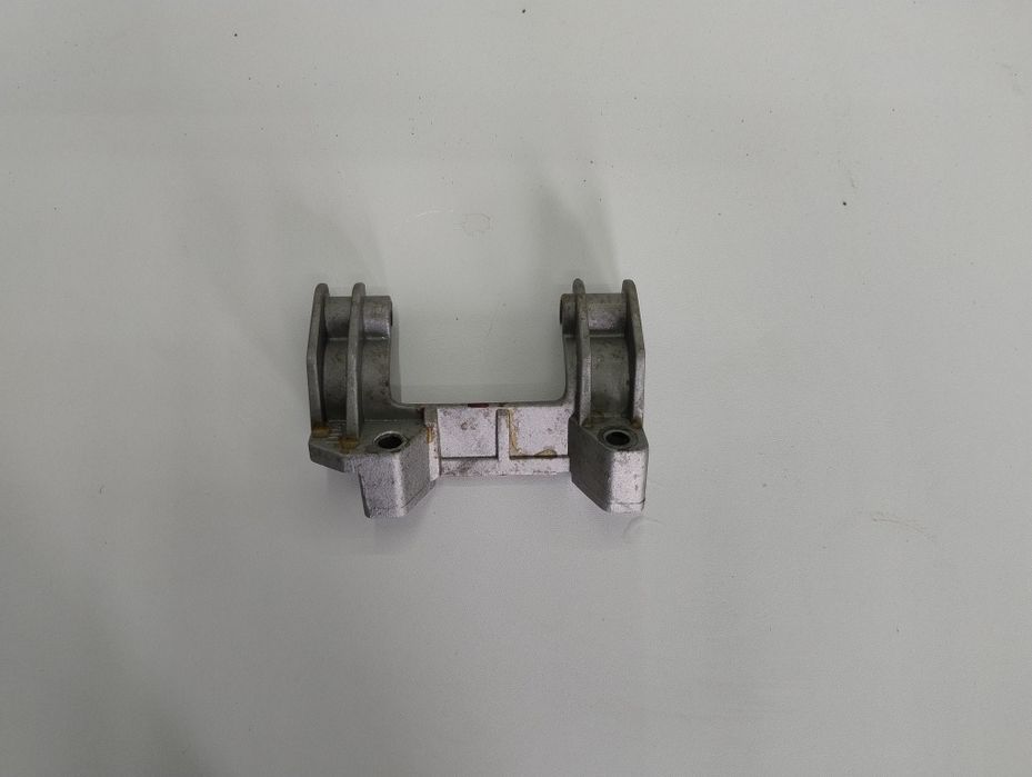 Кріплення паливного баку 178f