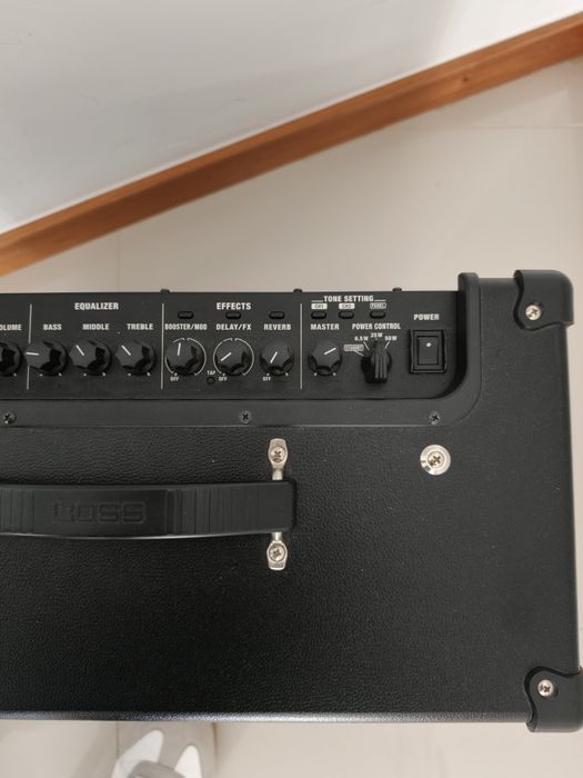 Amplificador  BOSS KATANA-50