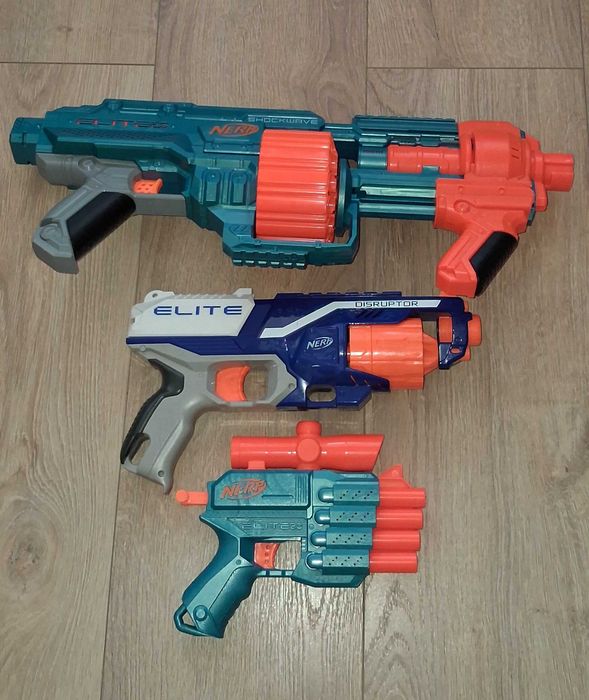 Nerf-3 pistolety do zabawy