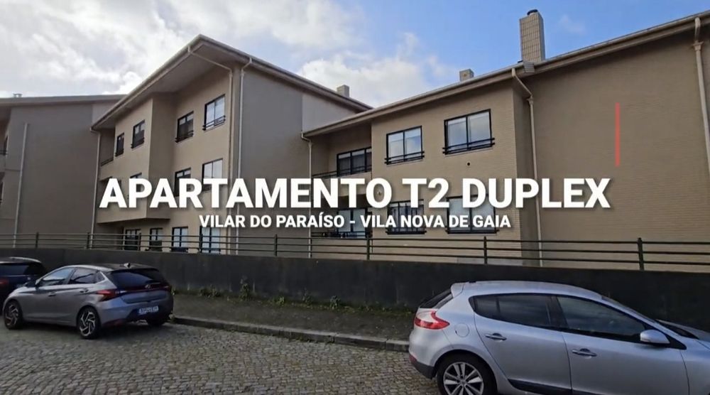 T2 Duplex com 2 Suítes, Terraço e Box em Condomínio Fechado