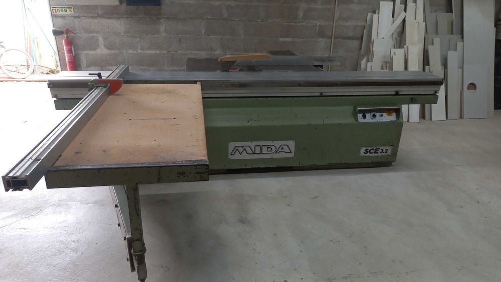 Esquadrejadeira Mida SCE 3.2