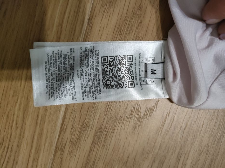 Sukienka GUESS pudrowy róż