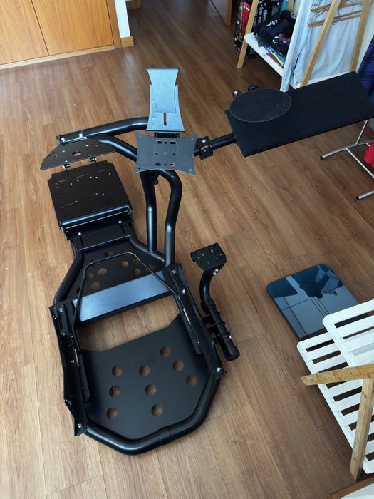 Cockpit Simracing R-Seat RS1