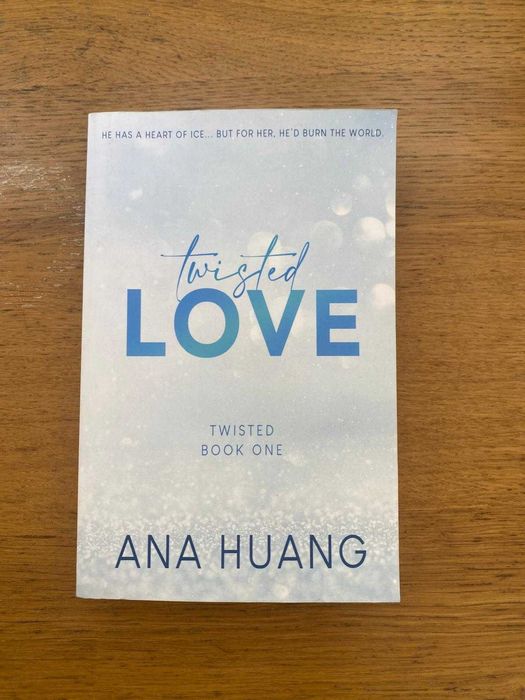 Twisted Love - Ana Huang