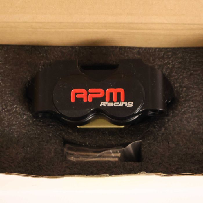 Продам тормозний супорт RPM Racing 4х поршневий чорний скутер/мото