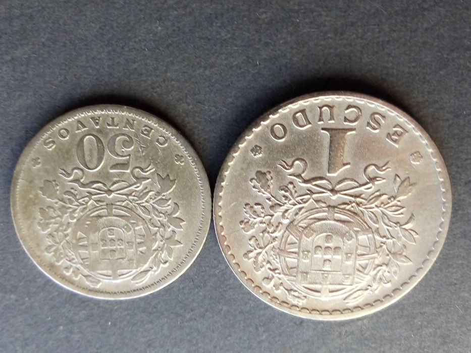 2 moedas de $50 e 1$00 alpaca dos anos de 1929 e 1928 bem conservadas