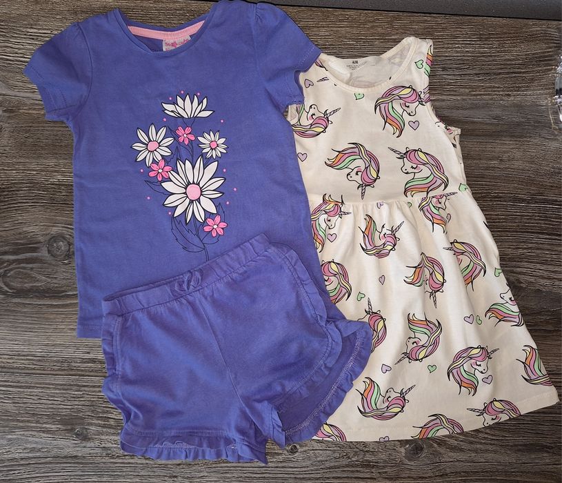 Наборчик одягу для дівчинки