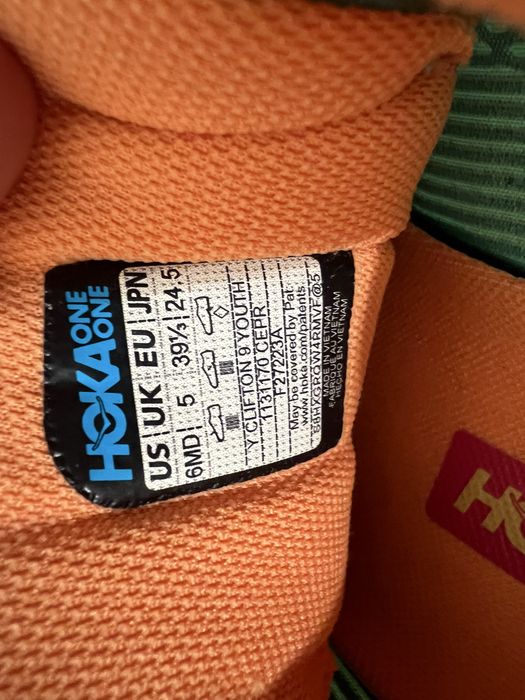 Кросівки Hoka Clifton 9