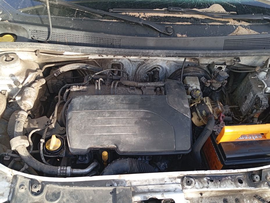 Разборка Renault Logan 2 2013-2020г 1.2 бензин D4F белый цвет OV369