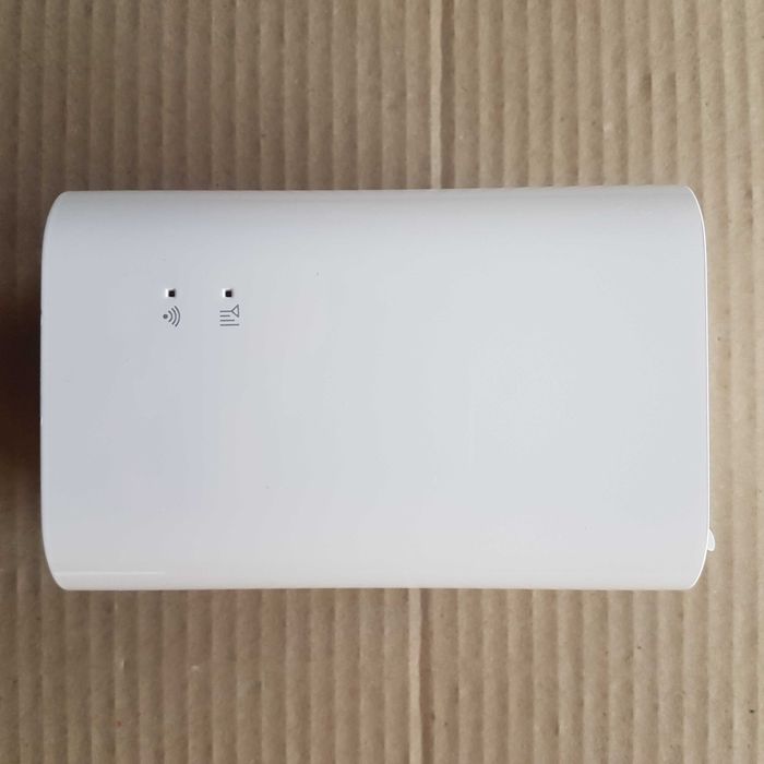 LTE cube E5180s-22 Huawei роутер