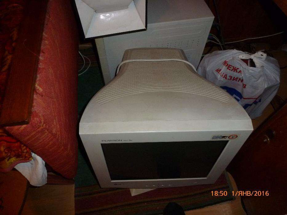 Продам манитор.