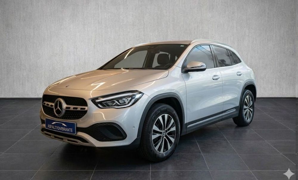 Mercedes-Benz GLA 250 e 8G-DCT Style