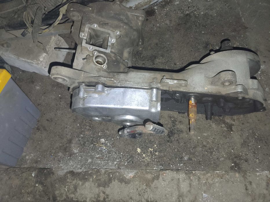 Продам блок Сузуки 2  торг