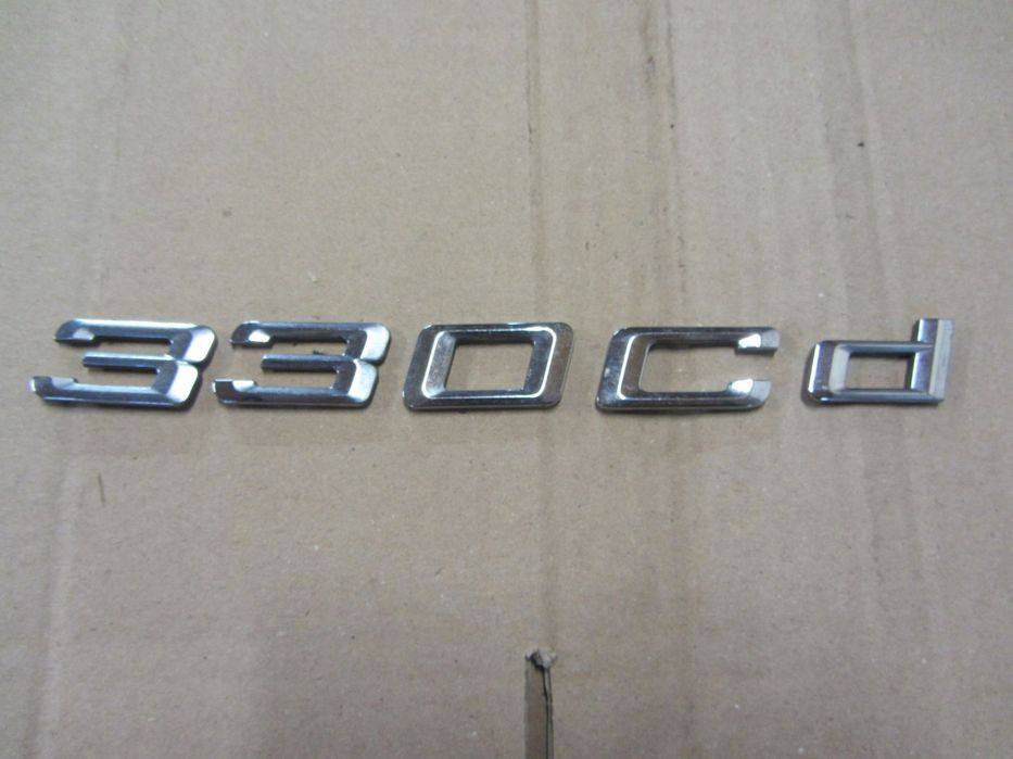 znaczek emblemat na klapę bmw e46 330 cd