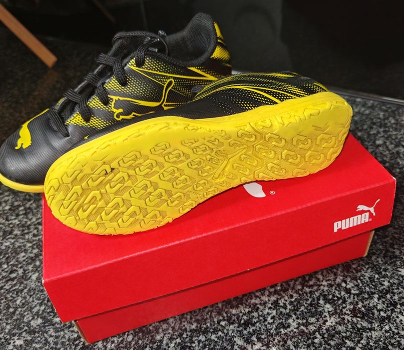 Sapatilhas futsal Puma