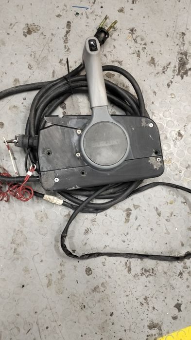 REZERWACJA SUZUKI DF 140 .  Sprzeda autoryzowany serwis BRP Evinrude