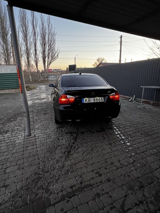 БМВ е90, 2005г,,