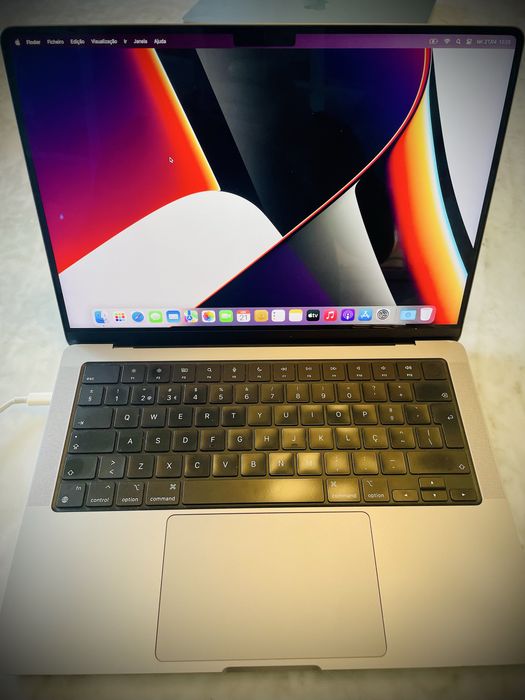 MacBook Pro 14" M1 Pro – 16GB/512GB – Caixa e carregador originais